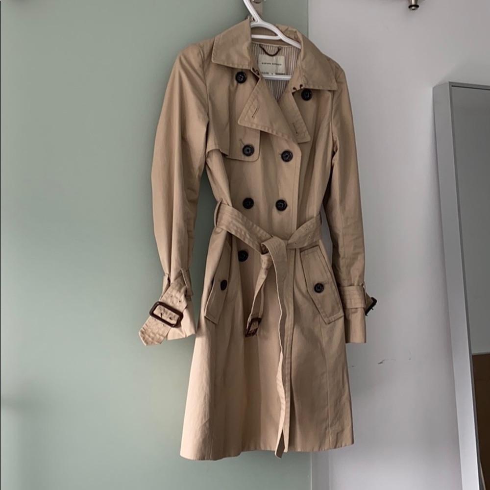 Banana Republic Beige Double-Breasted Trench Coat